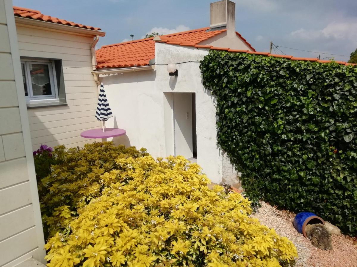 Un Petit Coin De Campagne Dans Le Pays De Saint-Gilles Villa Exteriör bild